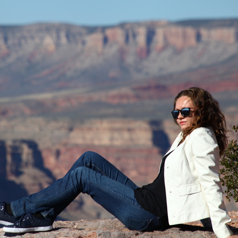 Meet your Posher, Lana